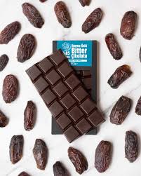 Aroha Hurma Özlü Bitter Çikolata %85